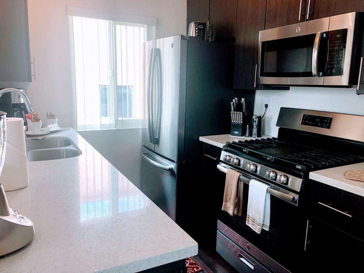 Executive In Westwood Near Beverly Hills Aparthotel
